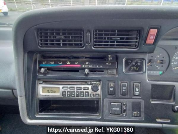 Used 2000 AT toyota hiace-van RZH112V Image[17]