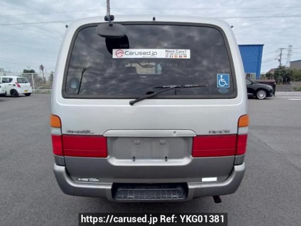 Used 2004 AT toyota hiace-van TRH112V Image[5]