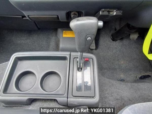 Used 2004 AT toyota hiace-van TRH112V Image[21]