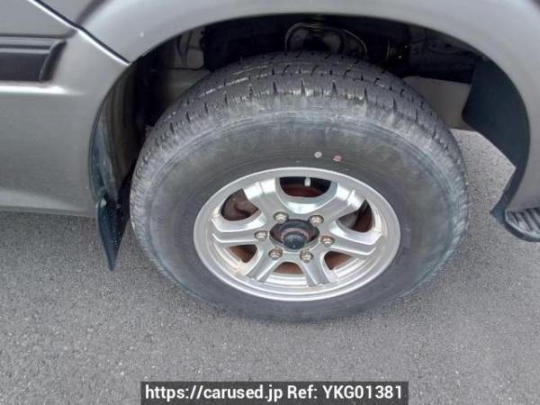 Used 2004 AT toyota hiace-van TRH112V Image[25]