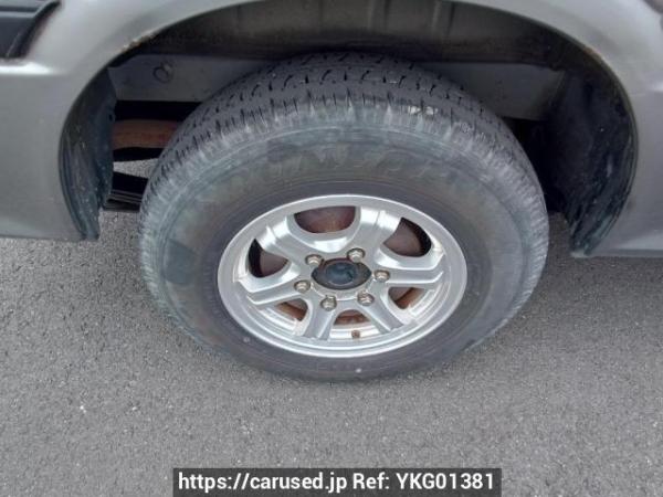 Used 2004 AT toyota hiace-van TRH112V Image[27]