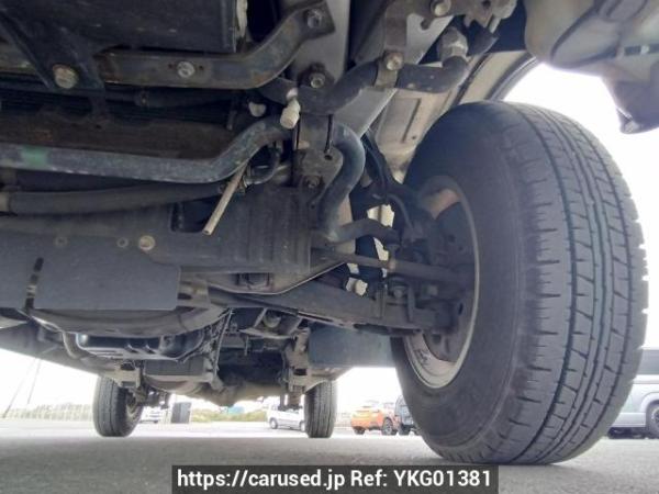 Used 2004 AT toyota hiace-van TRH112V Image[30]