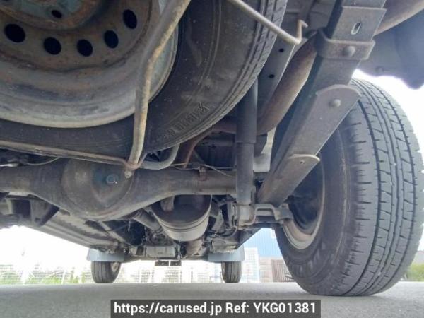 Used 2004 AT toyota hiace-van TRH112V Image[36]