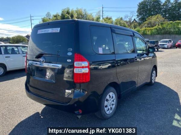 Used 2010 AT toyota noah ZRR70G Image[5]