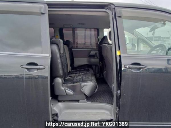 Used 2007 AT toyota noah ZRR70G Image[14]