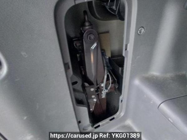 Used 2007 AT toyota noah ZRR70G Image[42]