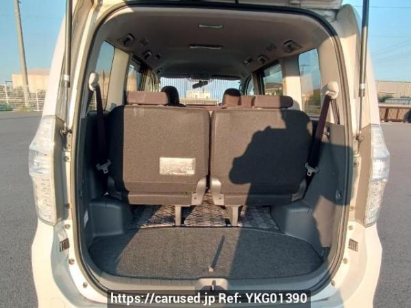 Used 2008 AT toyota noah ZRR70W Image[8]
