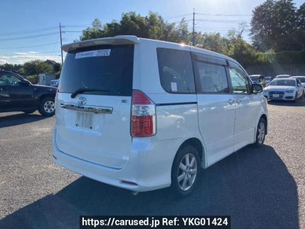Used 2008 AT toyota noah ZRR70W Image[5]