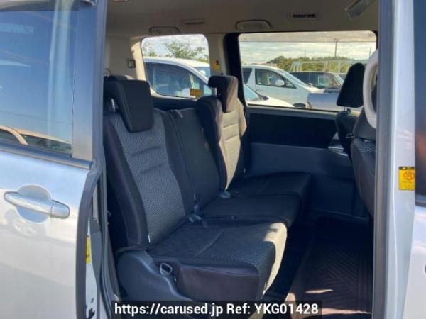 Used 2009 AT toyota noah ZRR70W Image[11]