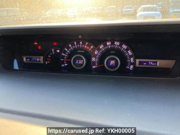 Used 2010 AT toyota voxy ZRR70W Image[15]