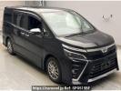 Toyota Voxy ZRR80W
