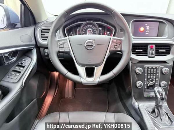 Used 2018 MT volvo v40 V40T3MV29201 Image[9]