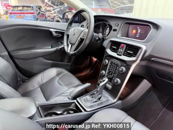 Used 2018 MT volvo v40 V40T3MV29201 Image[13]