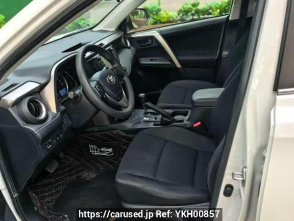 Used 2019 AT toyota rav4 CA64622XME5 Image[8]