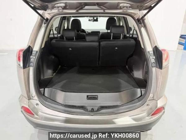 Used 2019 AT toyota rav4 CA64632XXE6 Image[9]