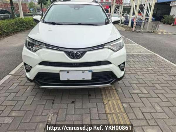 Used 2018 AT toyota rav4 CA64624TSE5 Image[6]