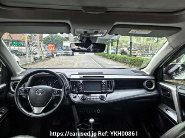 Used 2018 AT toyota rav4 CA64624TSE5 Image[8]