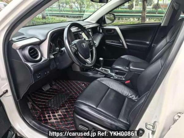 Used 2018 AT toyota rav4 CA64624TSE5 Image[10]
