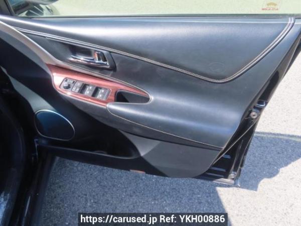 Used 2014 AT toyota harrier ZSU60W Image[30]