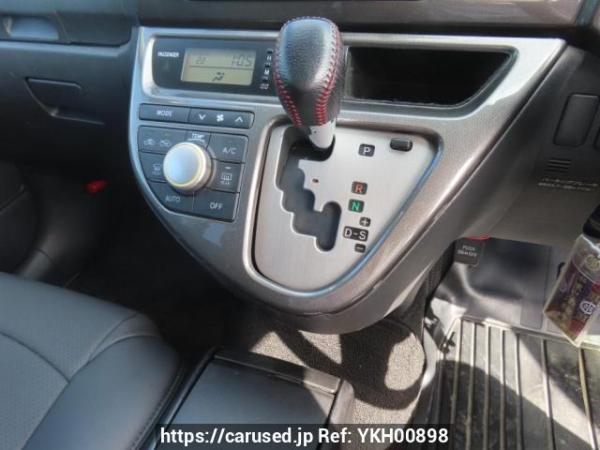 Used 2007 AT toyota wish ZNE10G Image[25]