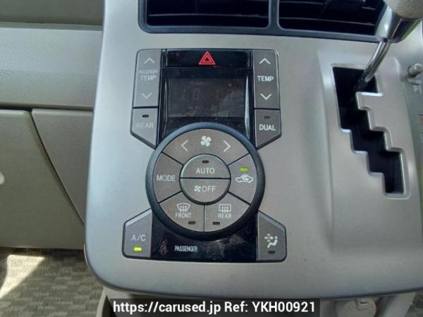 Used 2008 AT toyota noah ZRR70G Image[25]