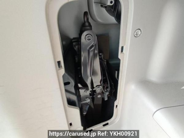 Used 2008 AT toyota noah ZRR70G Image[43]