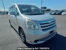 Toyota Noah ZRR70G