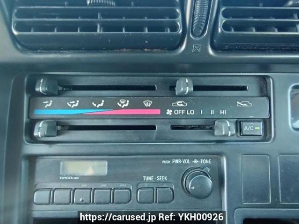 Used 2004 AT toyota regiusace-van TRH112V Image[20]