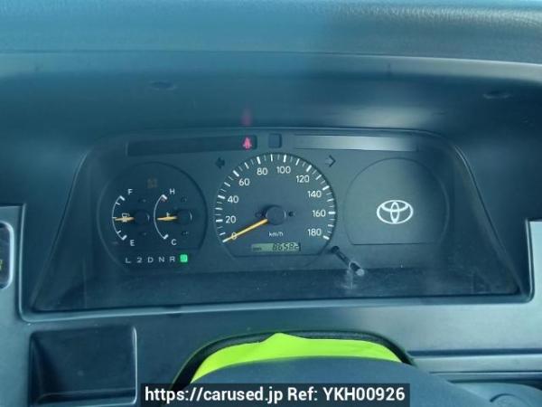 Used 2004 AT toyota regiusace-van TRH112V Image[22]