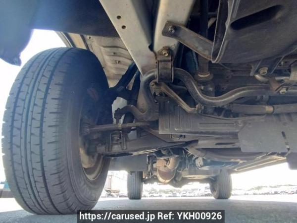Used 2004 AT toyota regiusace-van TRH112V Image[29]