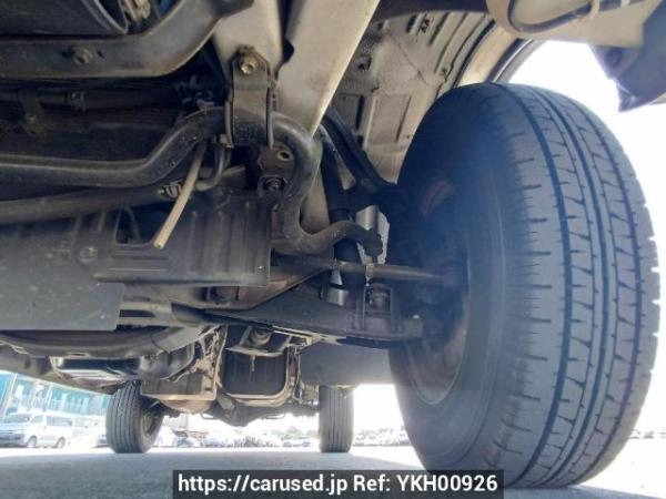 Used 2004 AT toyota regiusace-van TRH112V Image[30]
