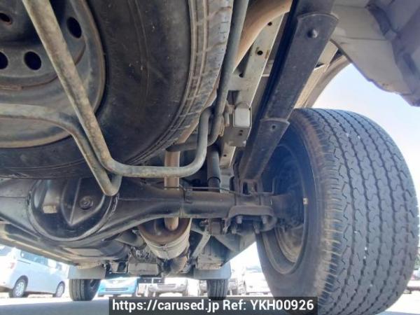 Used 2004 AT toyota regiusace-van TRH112V Image[36]