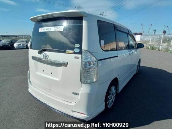 Used 2009 AT toyota noah ZRR70W Image[6]