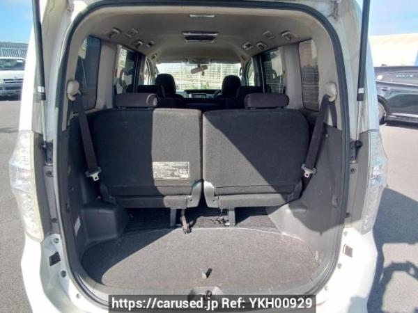 Used 2009 AT toyota noah ZRR70W Image[8]