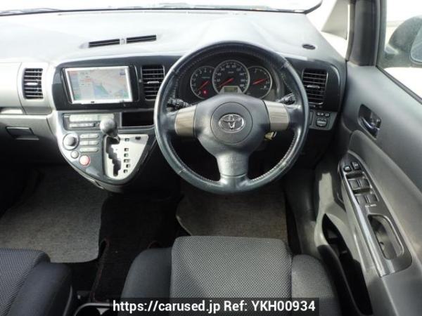 Used 2004 AT toyota wish ZNE14G Image[18]