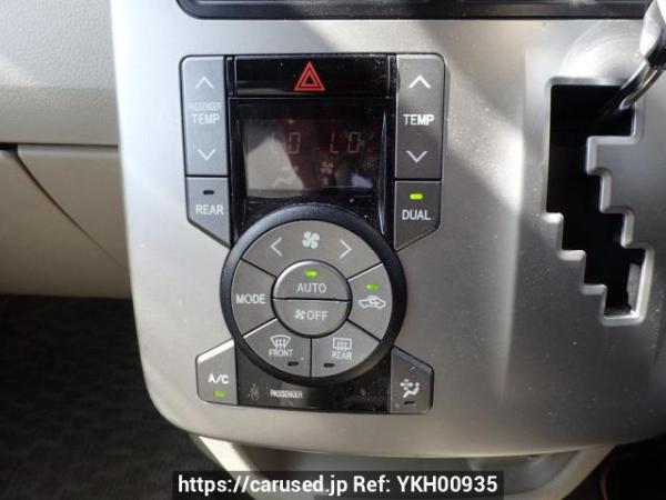 Used 2009 AT toyota noah ZRR75G Image[21]