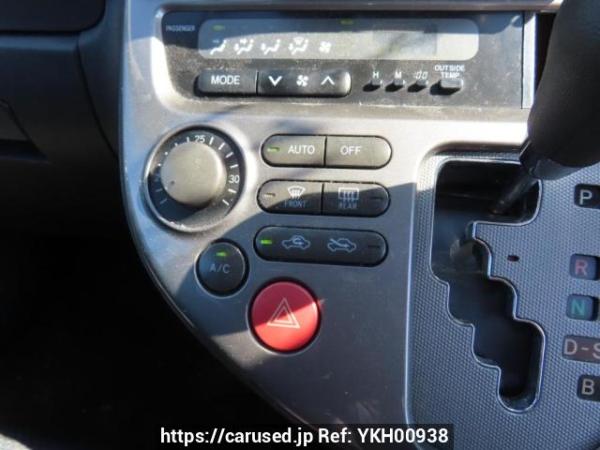 Used 2004 AT toyota wish ANE10G Image[22]