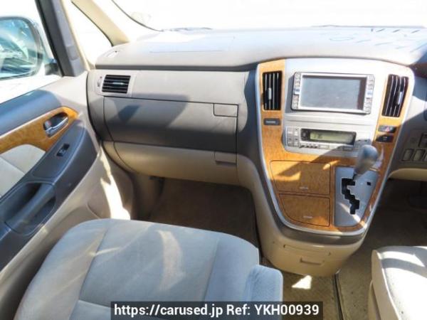 Used 2005 AT toyota alphard ANH10W Image[17]