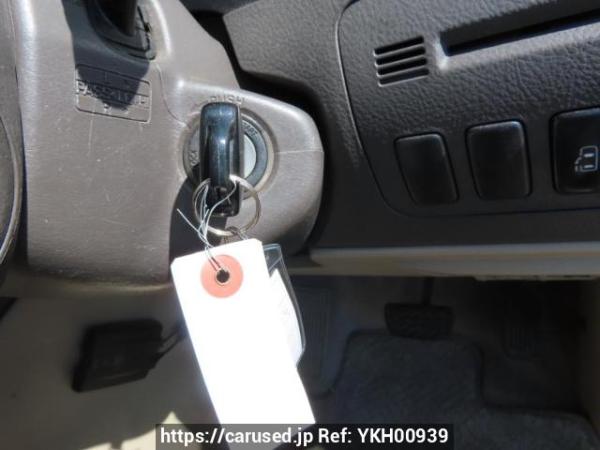 Used 2005 AT toyota alphard ANH10W Image[24]