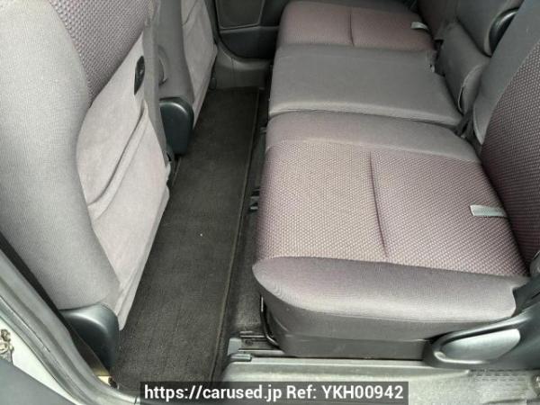 Used 2004 AT toyota wish ZNE10G Image[11]