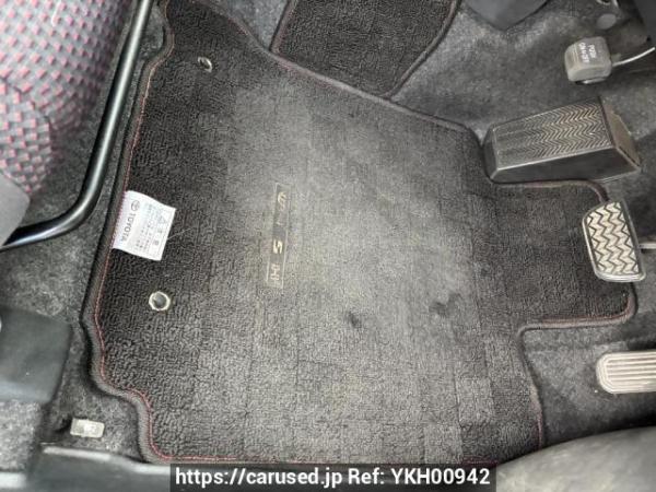 Used 2004 AT toyota wish ZNE10G Image[31]