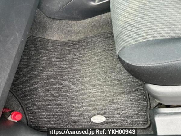 Used 2013 AT toyota ractis NSP120 Image[30]