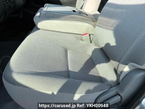 Used 2009 MT toyota hiace-van KDH201V Image[10]