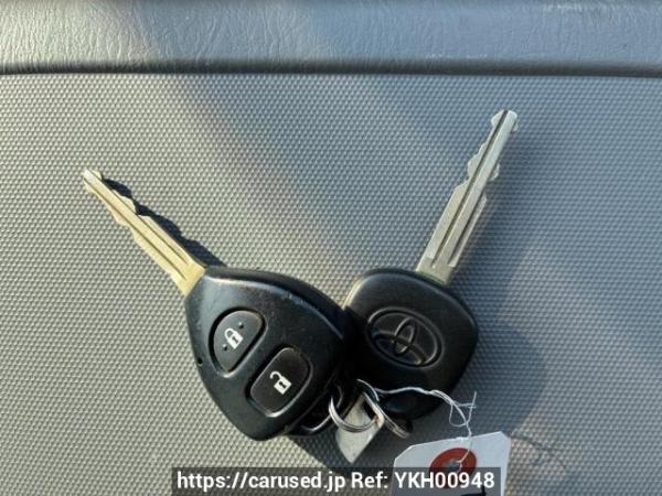 Used 2009 MT toyota hiace-van KDH201V Image[29]
