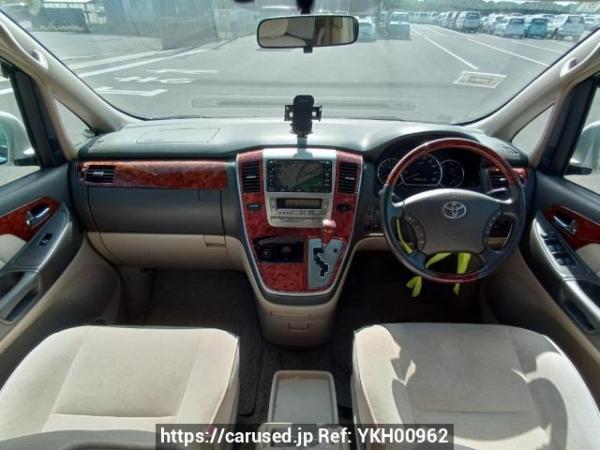 Used 2004 AT toyota alphard MNH10W Image[16]
