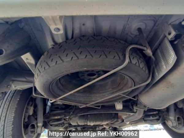 Used 2004 AT toyota alphard MNH10W Image[40]
