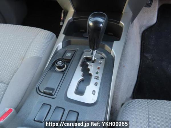Used 2004 AT toyota hilux-surf RZN215W Image[24]