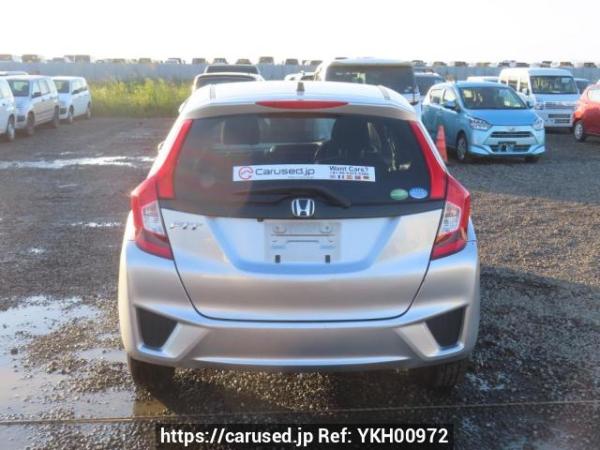 Used 2013 AT honda fit GK3 Image[5]