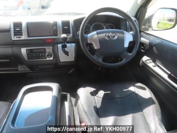 Used 2017 AT toyota hiace-van TRH200V Image[23]