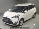 Toyota Sienta NHP170G